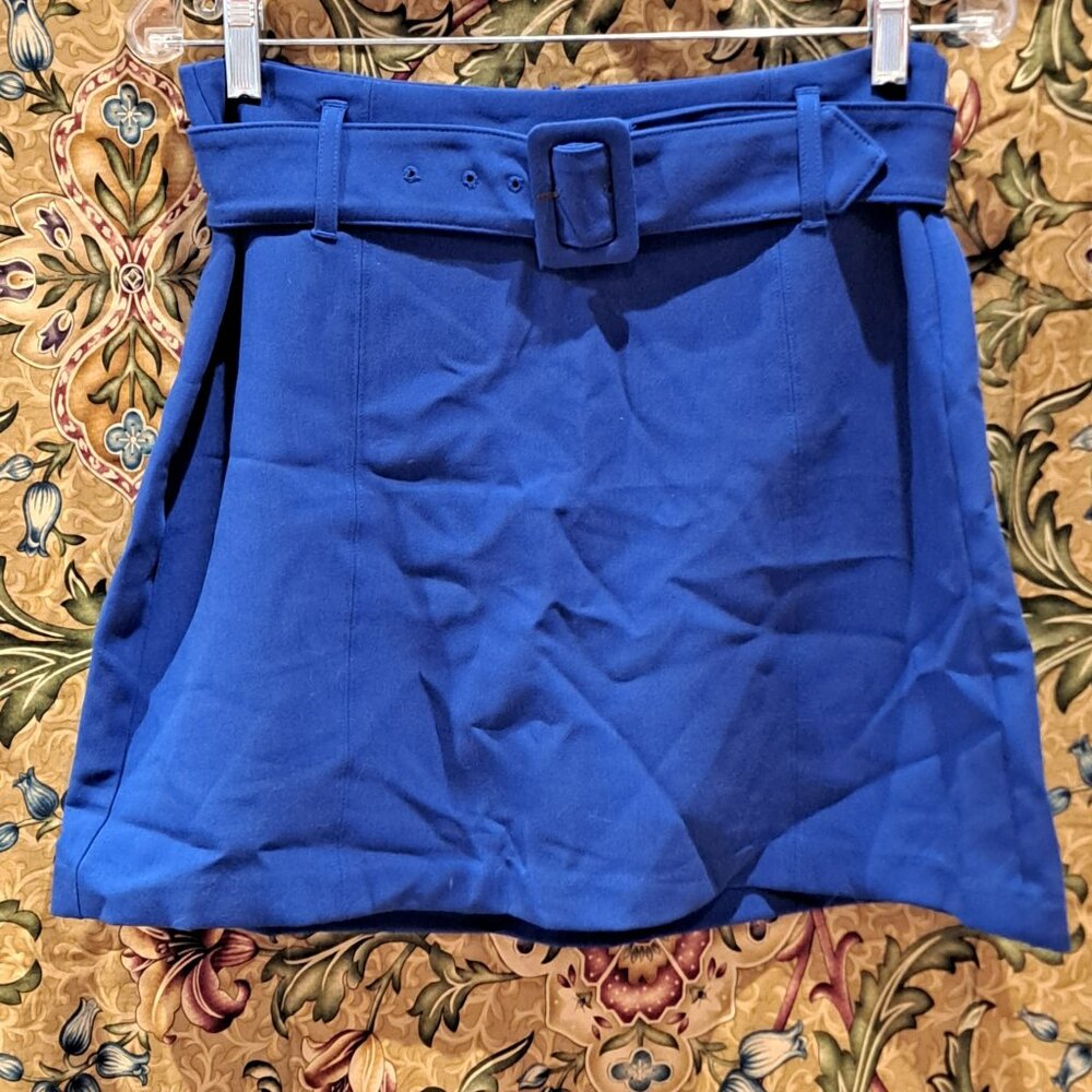 NWT new with tag mini belted mazarine blue skirt with zipper in back